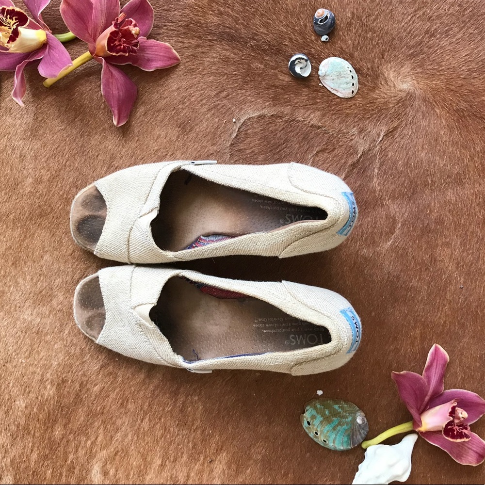 Tom wedges